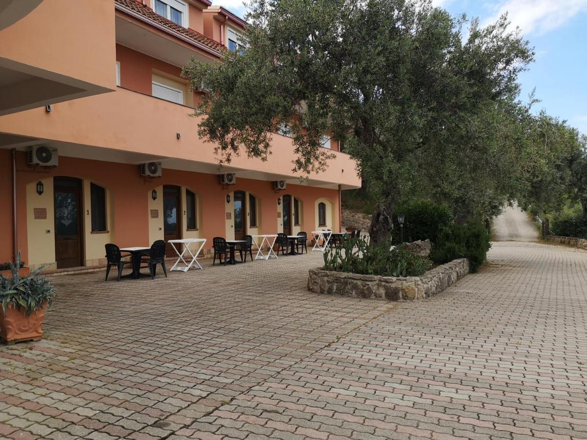 Agriturismo Catena Ciro 外观 照片